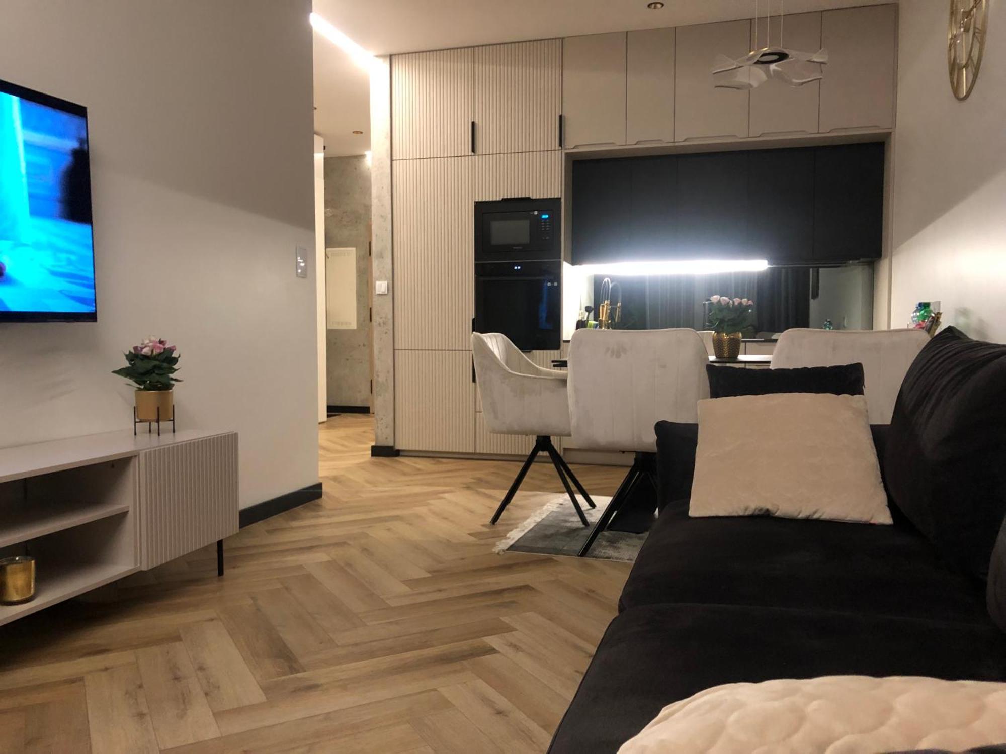 Komfortowe Apartamenty Kielce Klonowa ,Ogrodek, Garaz Podziemny, Samodzielne Wejscie Na Kod 24H Luaran gambar