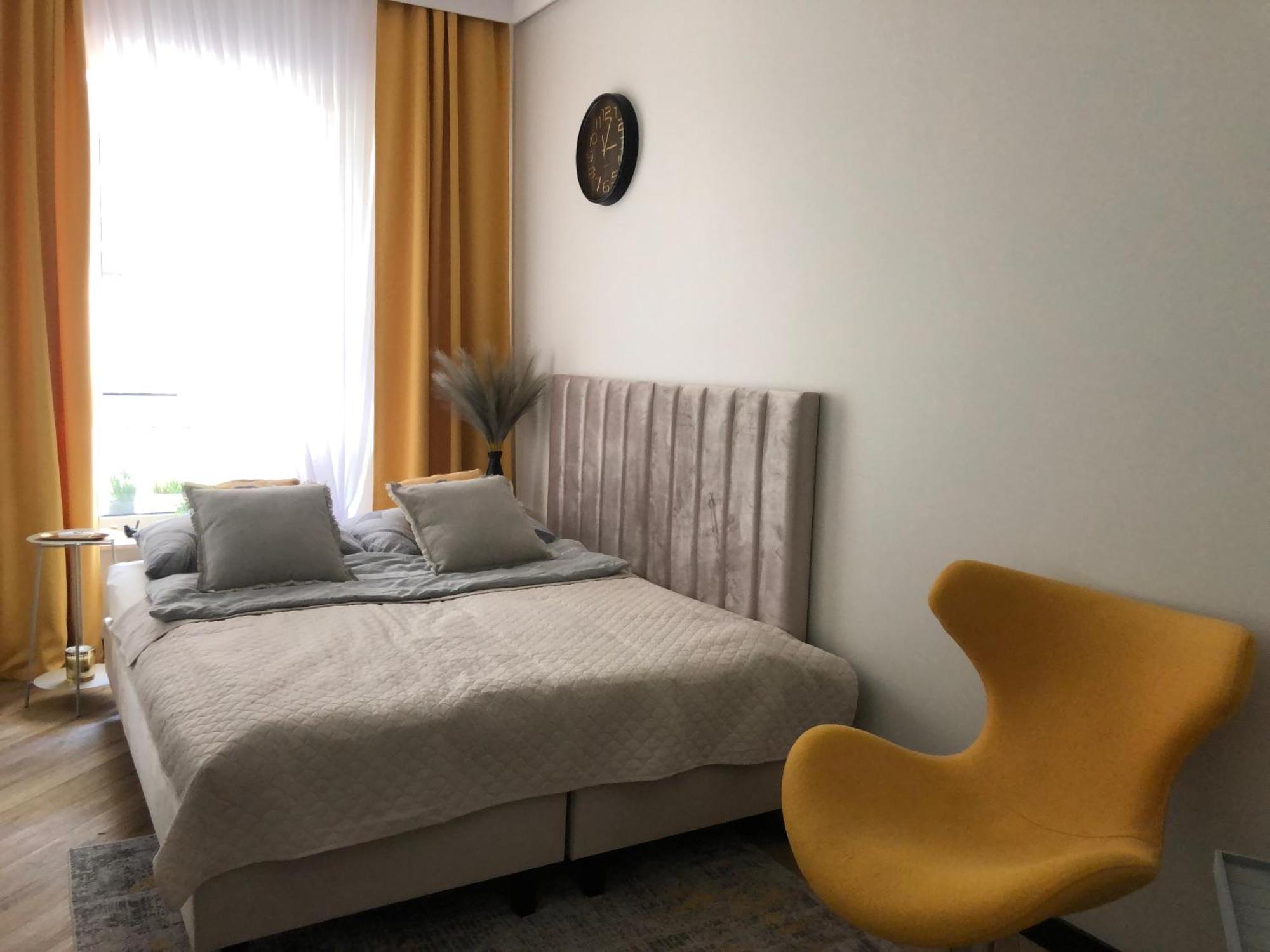 Komfortowe Apartamenty Kielce Klonowa ,Ogrodek, Garaz Podziemny, Samodzielne Wejscie Na Kod 24H Luaran gambar